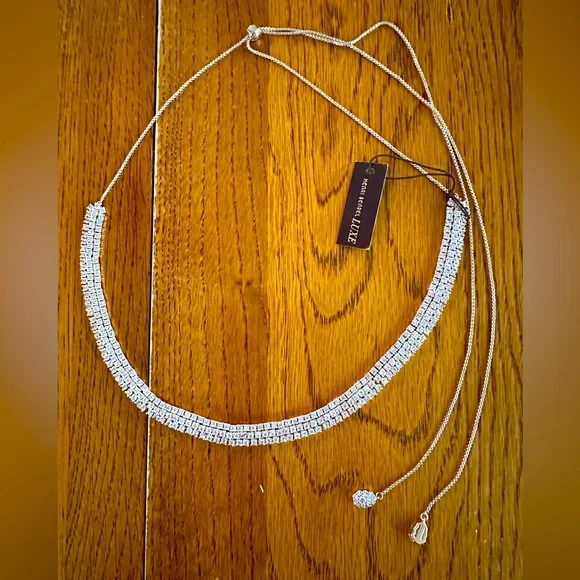 Gorgeous Henri Bendel Luxe Pave Ribbon Slider Necklace  NWT - Picture 3 of 5